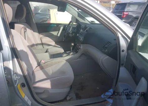 2009 Toyota Highlander z USA, uszkodzony, nr VIN JTEES41AX92112137